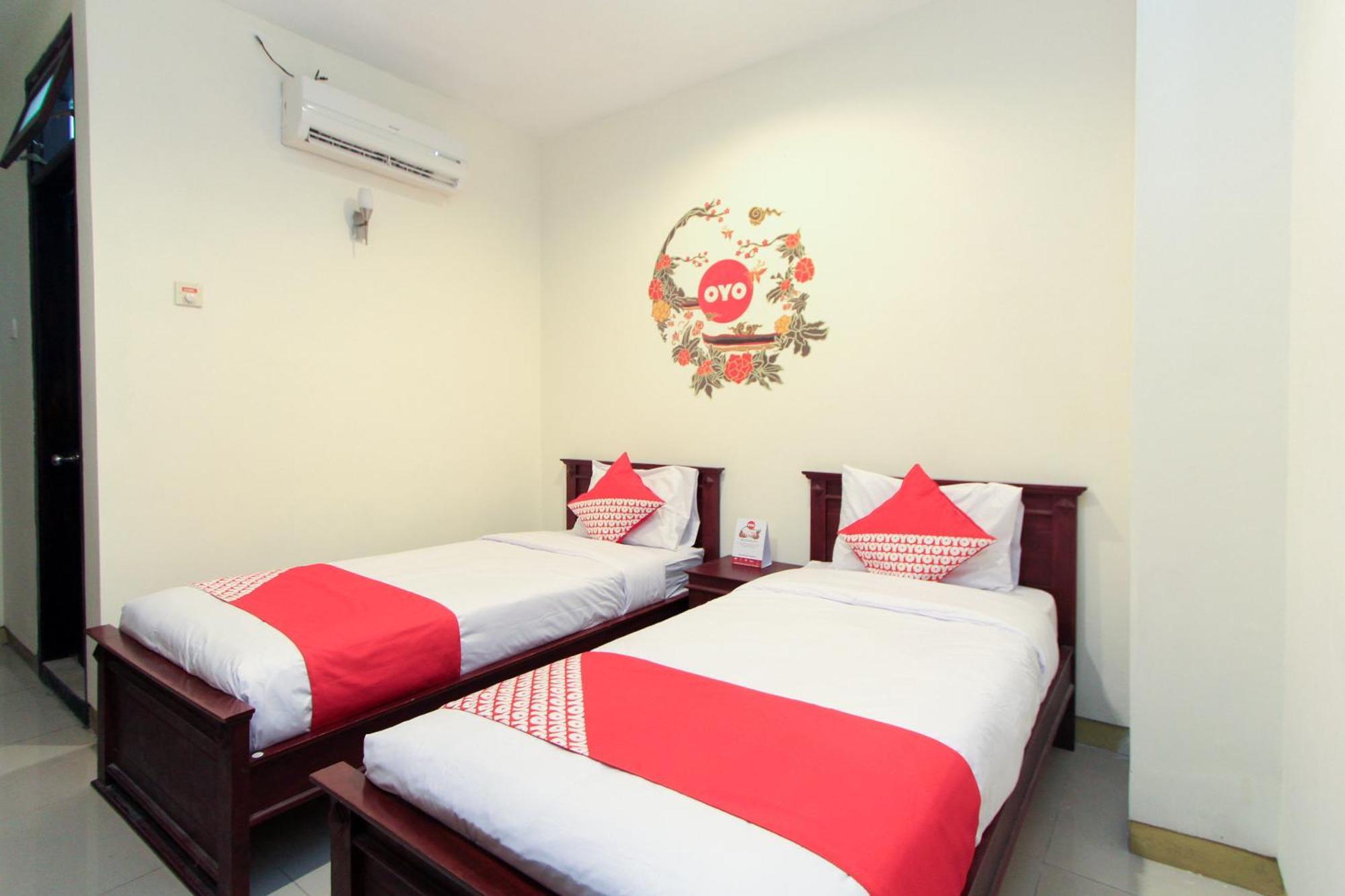 Hotel O Genteng Near Genteng Market Formerly Uno Hotel Surabaya Exteriör bild