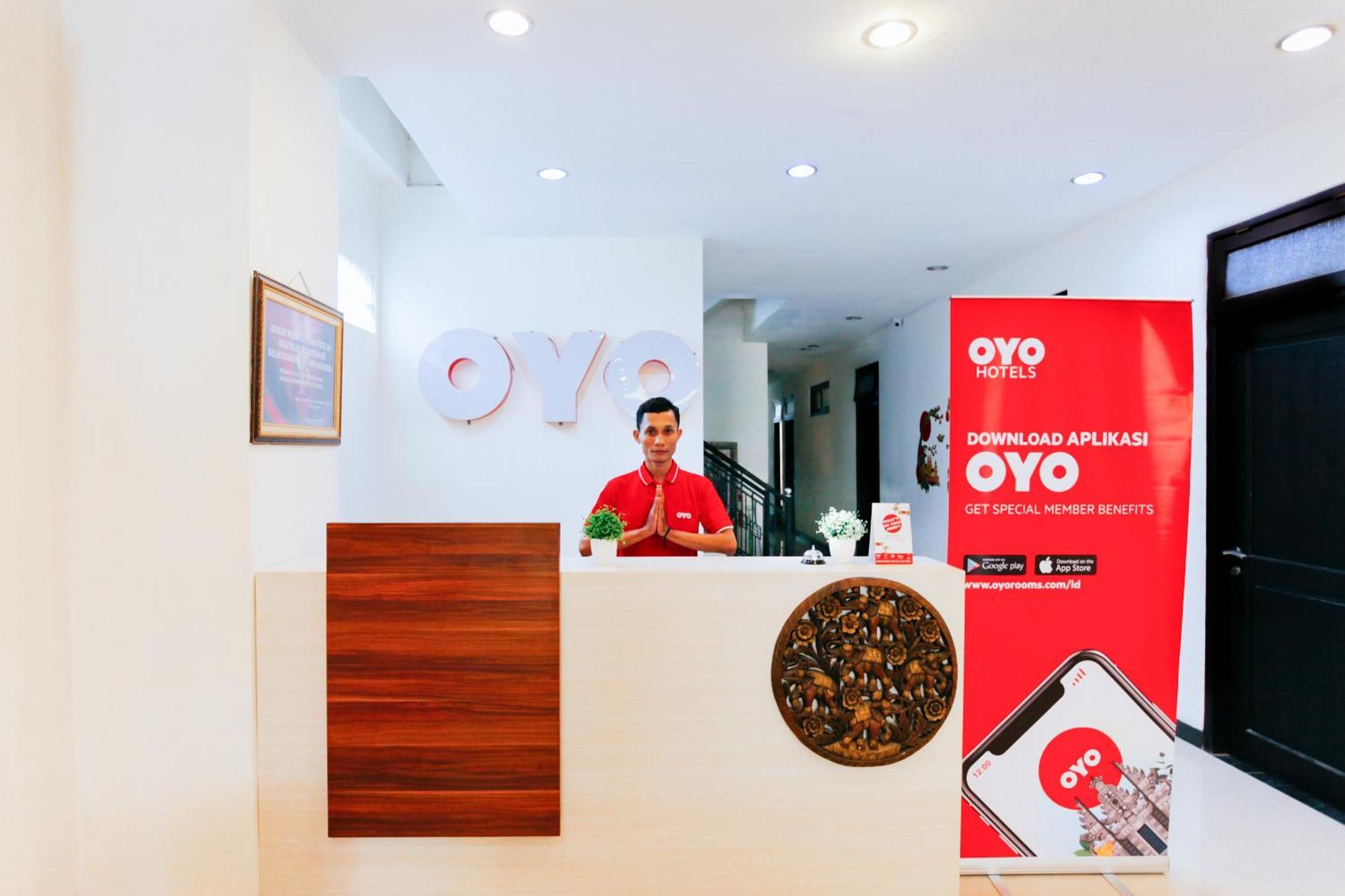 Hotel O Genteng Near Genteng Market Formerly Uno Hotel Surabaya Exteriör bild